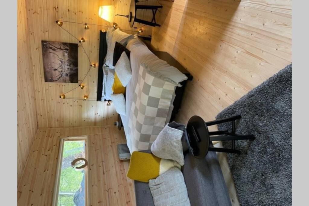 Coorie Doon Cabin! Great Scottish Welcome ฟอร์ตออกัสตัส ภายนอก รูปภาพ
